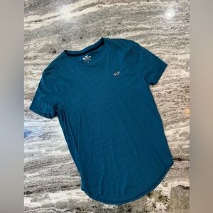 Hollister men’s short sleeve t-shirt size small blue